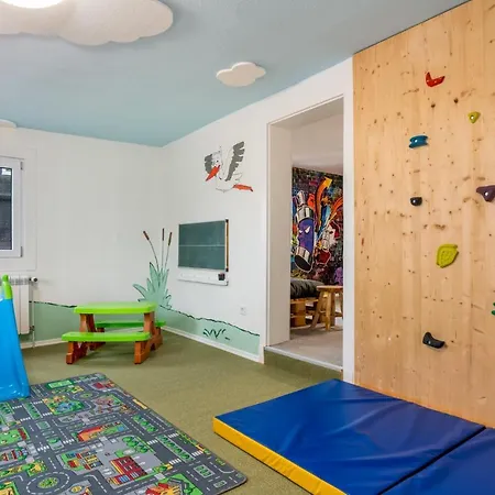 Treehouse - Kids Paradise - - Ssc * Βίντερμπεργκ